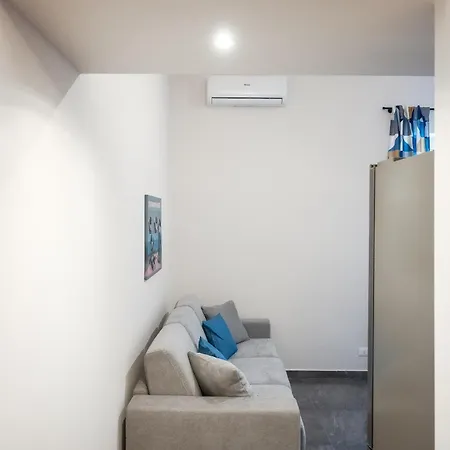 Apartmanhotel Hotiday Massimo 3*