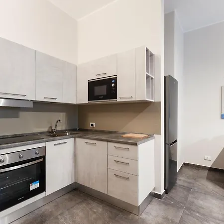 Hotiday Massimo Apartmanhotel